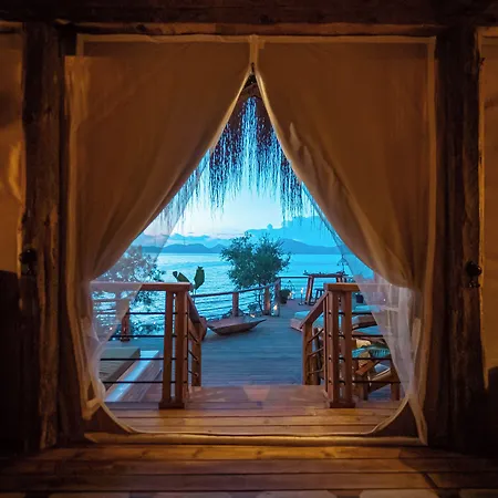 Perdue 4* 法拉尔雅